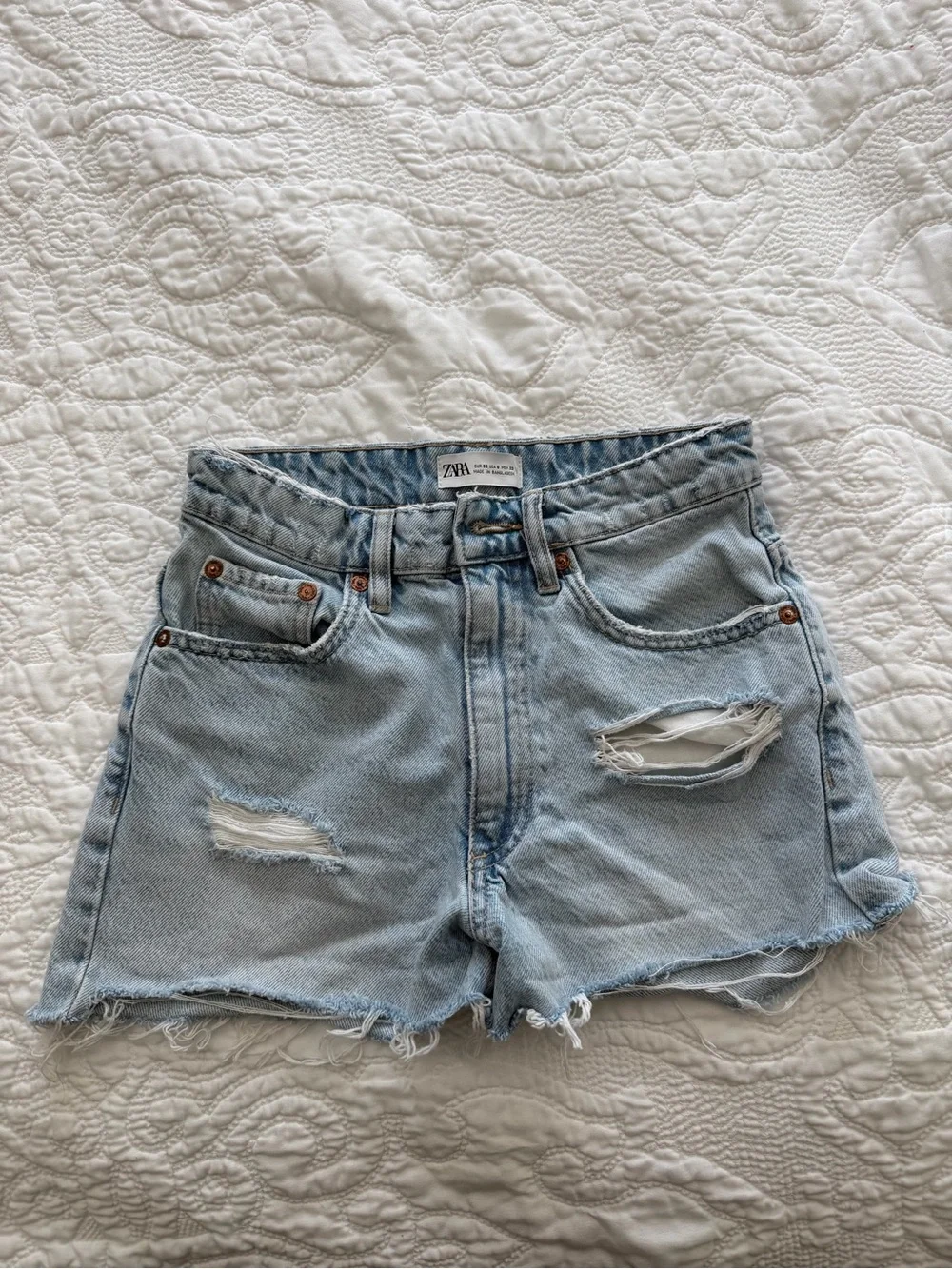 Zara Light Wash Ripped Denim Shorts